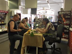 Autogrammstunde im CD Studio Zittau
